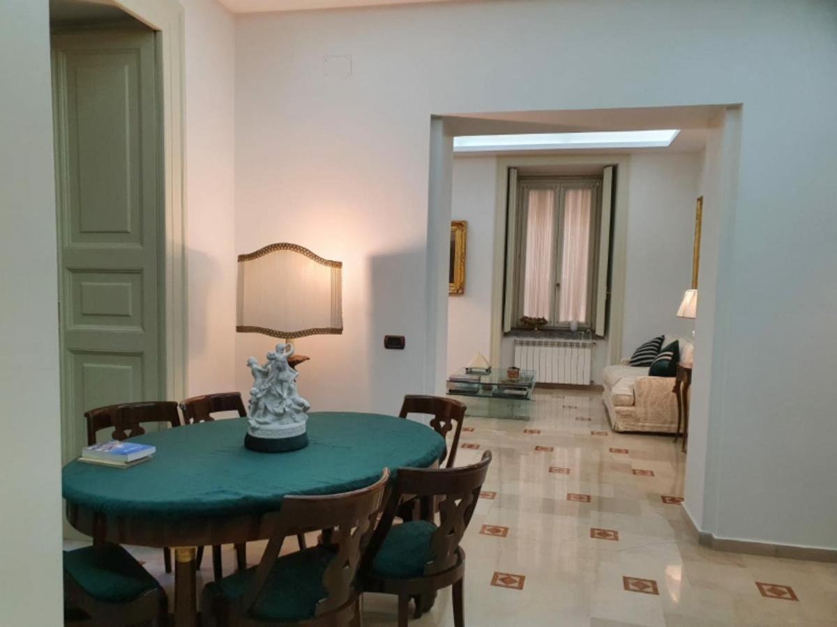Apartamento L'Arnia Nápoles Exterior foto