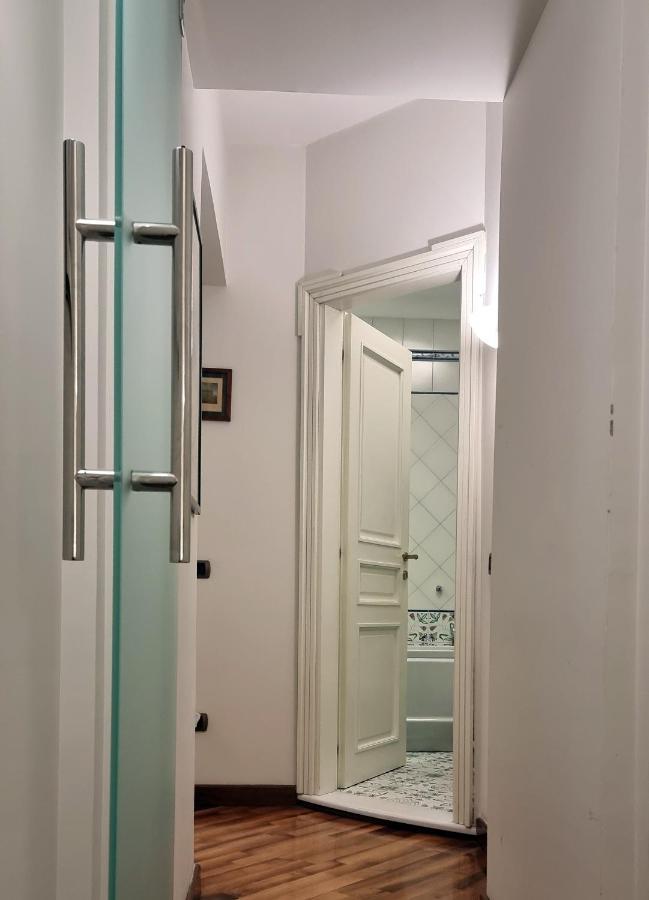 Apartamento L'Arnia Nápoles Exterior foto