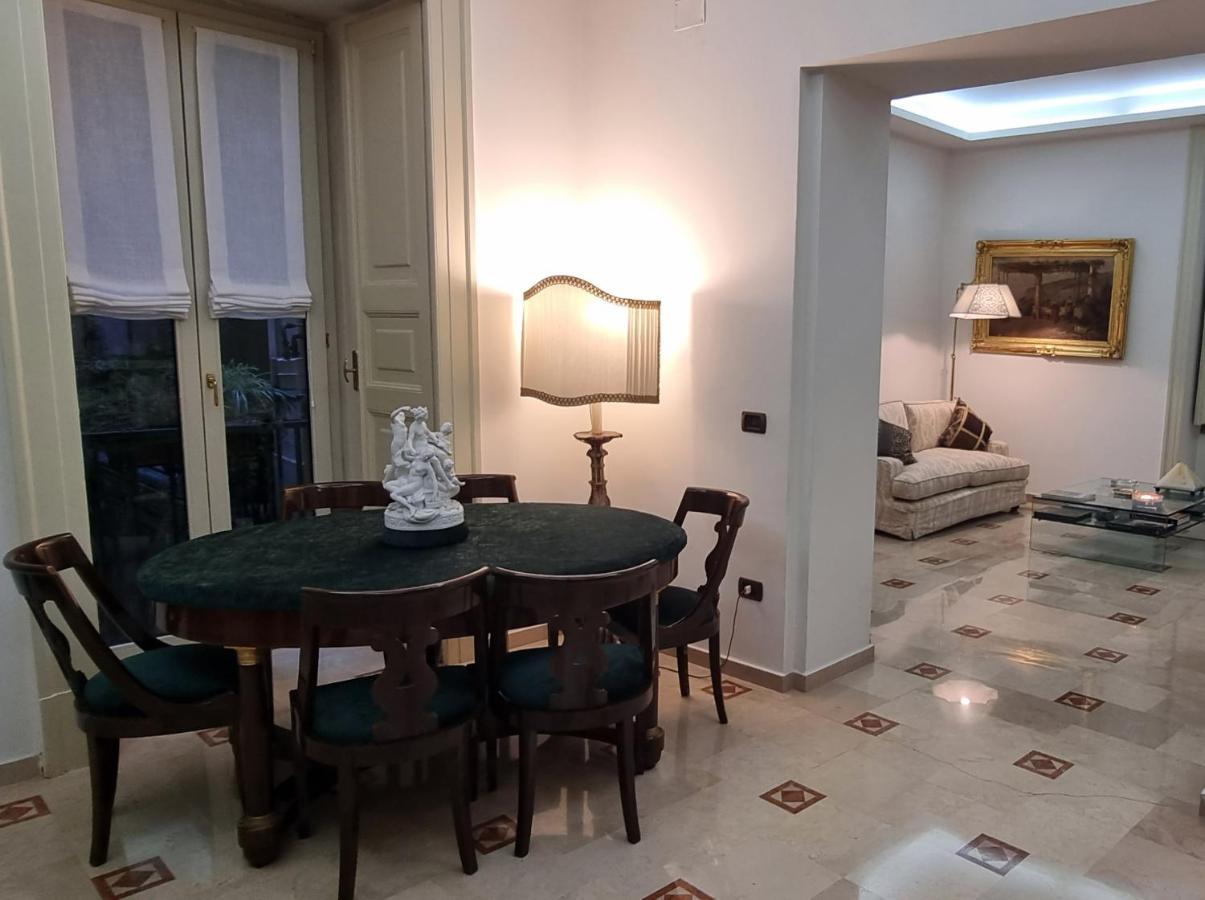 Apartamento L'Arnia Nápoles Exterior foto