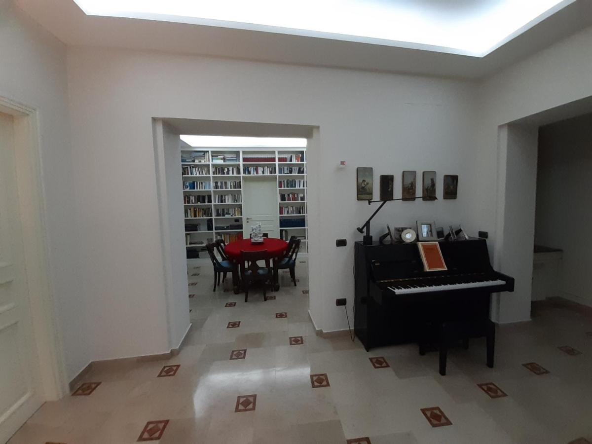 Apartamento L'Arnia Nápoles Exterior foto